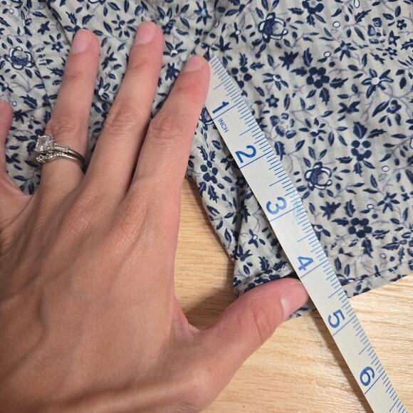 Madewell Smocked Pull-On Shorts in Florentine Floral XS Blue - Picture 3 of 8